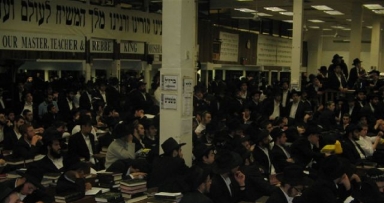 'בואכם לשלום' לאורחי המלך
