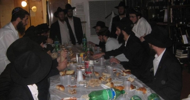 התוועדות פינת החי התקיימה אמש