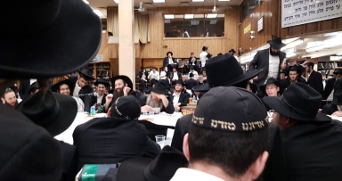 התוועדות מוצאי שמחת תורה