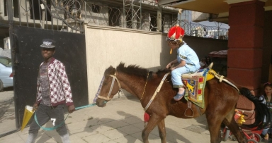 בית חב"ד עם שלוחי מלך המשיח ב"מדינת כוש"