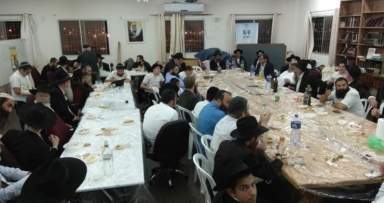 התוועדות כ"ח ניסן בנווה גאולה 