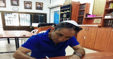 מר ויקטור טל הגיע לבית משיח לקבל ברכה 