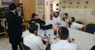 שלוחים החלו קורס בדיני טהרה 