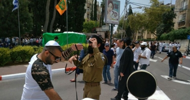 דוכן תפילין בכפר סבא 