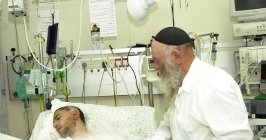 החייל יוסף יצחק פש שהתעורר בנס בהתוועדות בקרית מלאכי