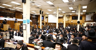 התוועדות י"ד כסלו בבית משיח 770
