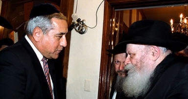 כשהרבי נתן ליהודי 138 דולרים