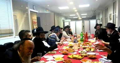 התוועדות לרגל יו"ד שבט בפאריז 
