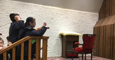 פרשת וארא בבית משיח 770 • גלריה ויומן 