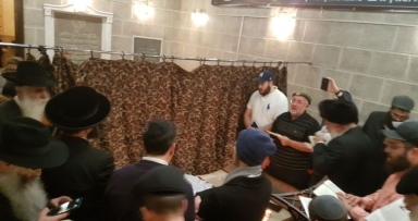 אלפים בציון של כ"ק אדמו"ר הזקן 