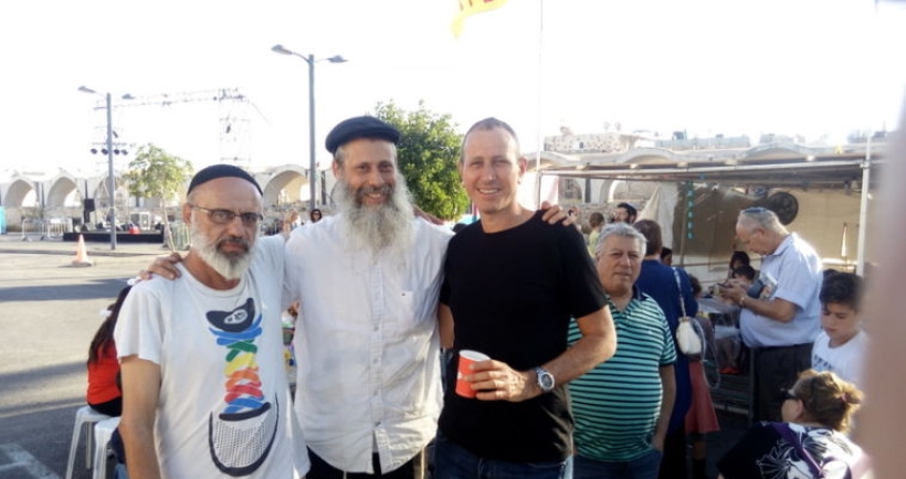 פעילות משיח בפסטיבל בעכו 