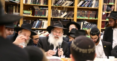 התוועדות עם הרב זמרוני ציק ב770