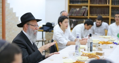 נצרת עלית נוסעים לרבי! 