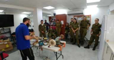 הכנות לראש השנה בתל ציון 