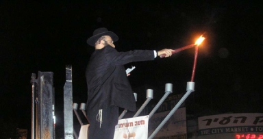 נתניה: מבצע 'חנוכה של גאולה' יצא לדרך...