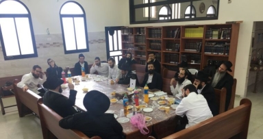 התוועדות י"ט כסלו בביתר עלית 