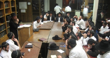 "אז ימלא שחוק פינו" בשיעור העיוני השבועי
