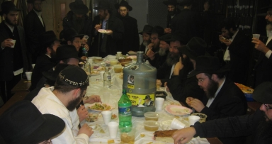 התוועדות י"ד כסלו המרכזית ב"פינת החי"