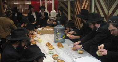 התוועדות חנוכה ב"פינת החי"