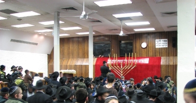 אלפים צפו ב-770 במעמד "פרסומי ניסא" העולמי