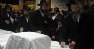 כוס של ברכה במוצאי שמח"ת