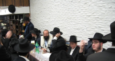 בר מצווה הבוקר ב-770