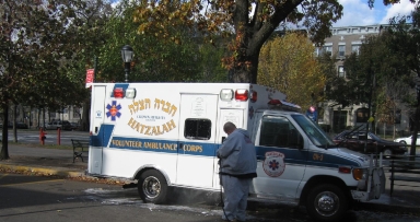 ניקו את האמבולנס של ה"הצלה"