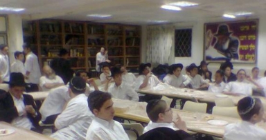 "ברוכים הבאים" בישיבת חב"ד בקריות