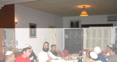 אמש בקפריסין: מפגש "בצוותא"