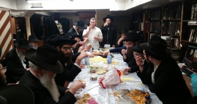 התוועדות פינת החי. 