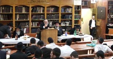מרבים בכינוסי תורה בבית משיח