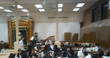התעללות מתמשכת בתלמידי 'הקבוצה'