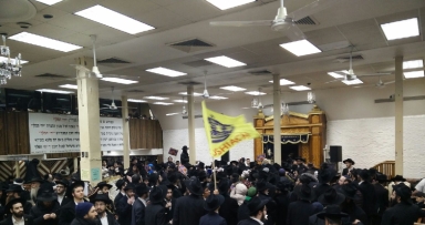 עדכון מ770: עכשיו "הכנסת ספר תורה"