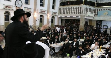 מאות בכינוס חינוך בכפר חב"ד