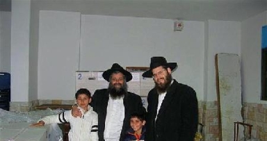 גם בקסמים יש נזקקים בית חב"ד יצא לעזרתם