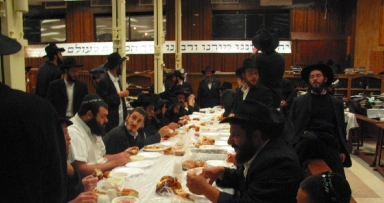 סיום הרמב''ם - הלכות נערה בתולה