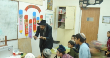 חב"ד מלמדים גם קסמים...