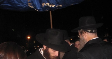 הקימו בית בישראל - בית חב"ד