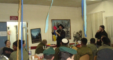 חברון: בקושי מצליחים להדביק את קצב הפניות